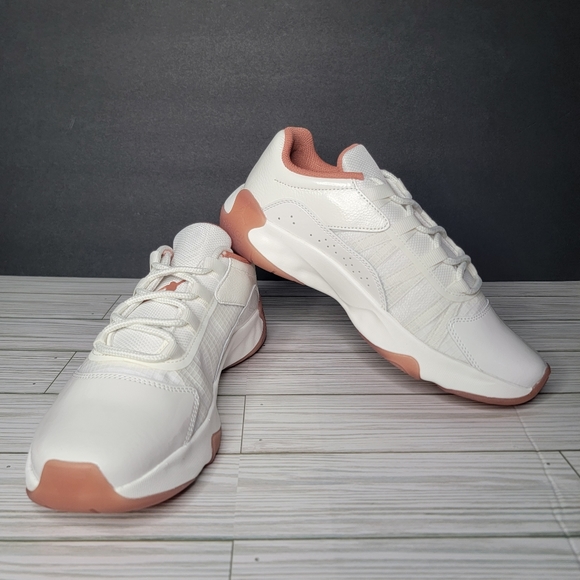 Women's Air Jordan 11 CMFT Low Sail/Sky J Orange Size 8.5 - DV2629 108 - Picture 3 of 11